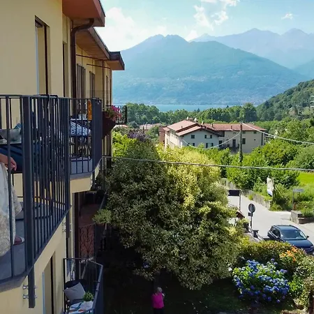 Tritone Apartament